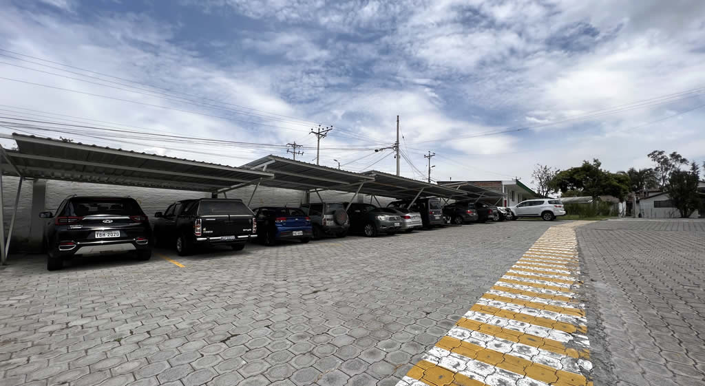 Parque Industrial Bodegas Itulcachi-Pifo